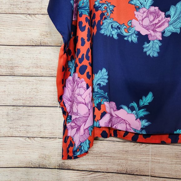 IMAN Global Chic Reversible Printed Poncho Top Floral Leopard Print Women's M/L - Picture 9 of 16